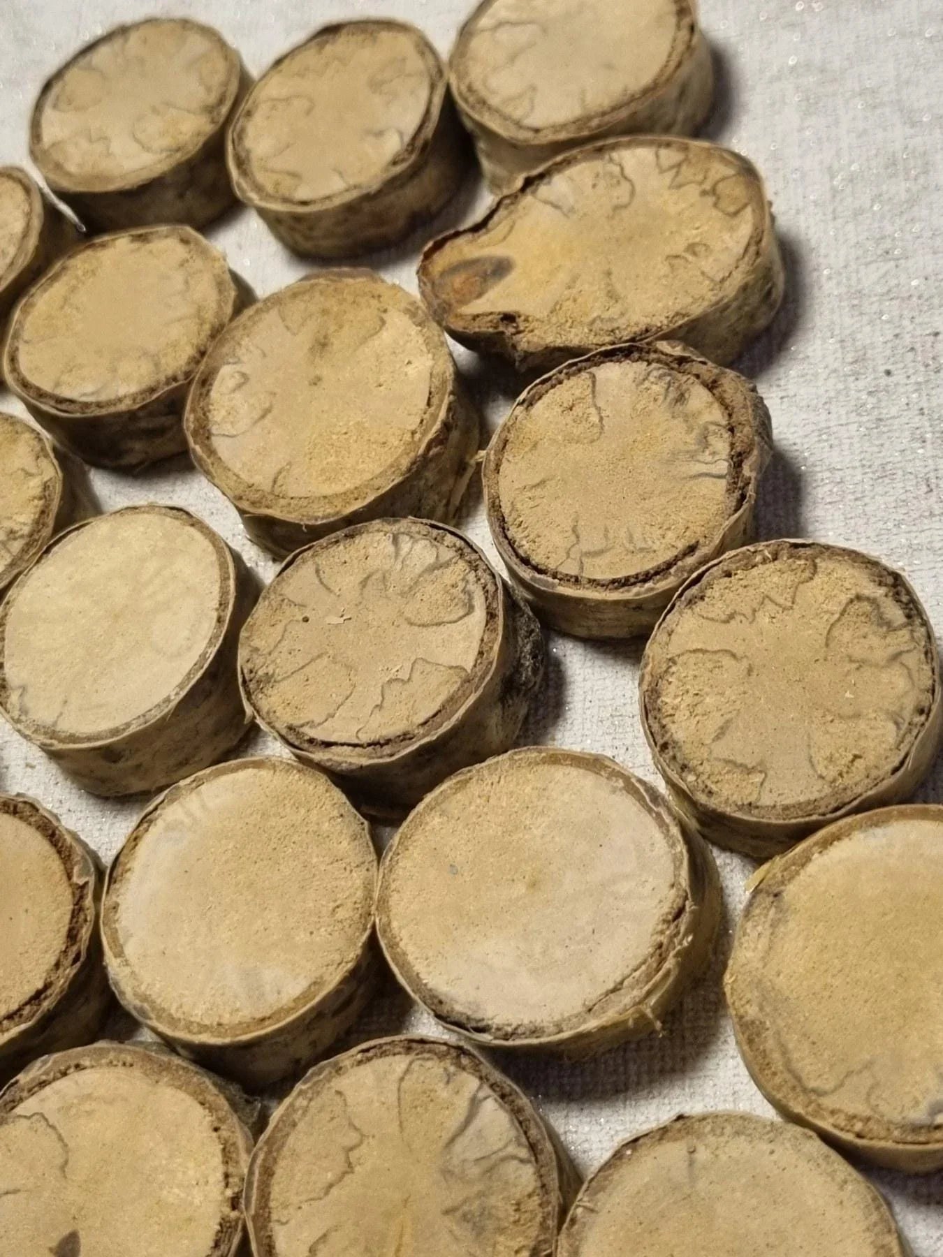 Set of 35 Dried Birch Wood Slices for Crafts - Smooth & Polished Natural Wooden Circles - Rustic Wedding Decor