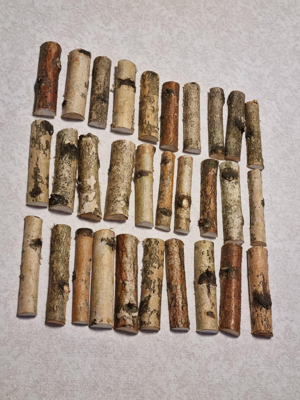 30 pcs Birch Wood Half Logs for Crafts, 4" Natural White Birch Branches, Split Birch Sticks for DIY Home Decor, Rustic Wood Slices for Art