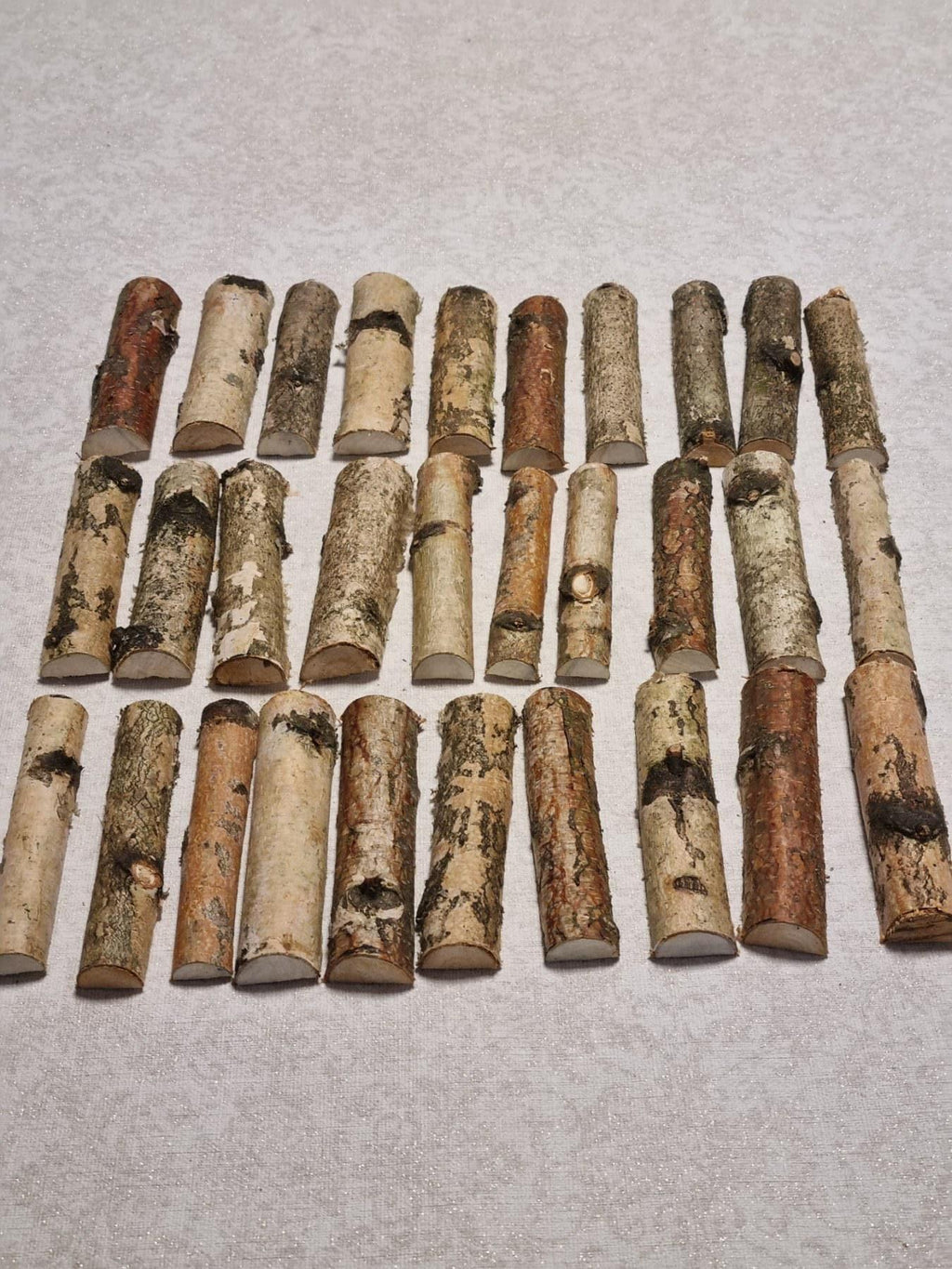 30 pcs Birch Wood Half Logs for Crafts, 4" Natural White Birch Branches, Split Birch Sticks for DIY Home Decor, Rustic Wood Slices for Art